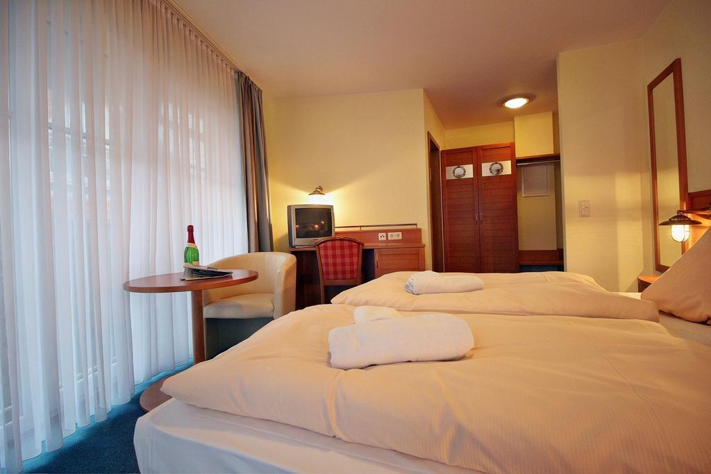 Haus Weida Hotel Breege Bilik gambar