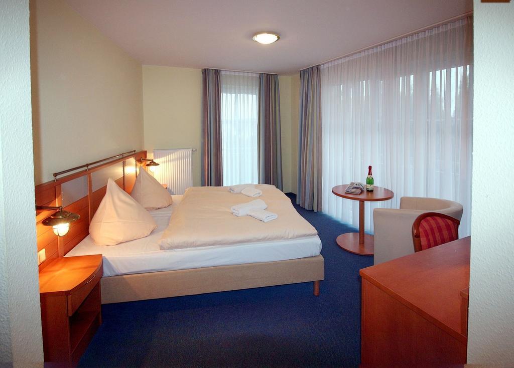 Haus Weida Hotel Breege Bilik gambar